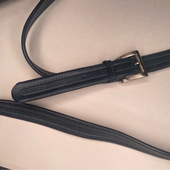 Tignanello Classic Saddlebag Navy Leather Handbag Shoulder Bag pre-owned - Picture 9 of 13